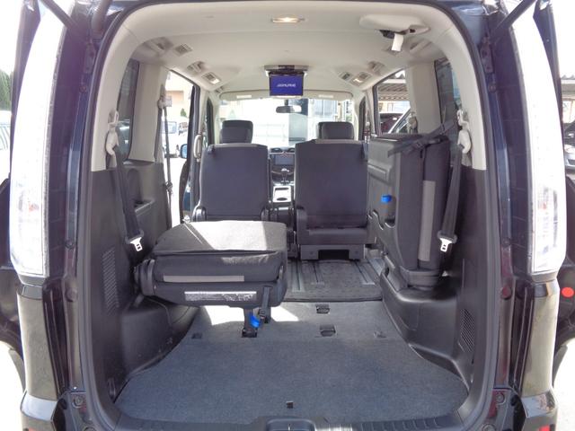 セレナ ライダー　ブラックライン　Ｓ－ハイブリッド　アルパイン大画面メモリーナビ　ＣＤ　ＤＶＤ　ＳＤ　フルセグＴＶ　ブルートゥース　バックカメラ　フリップダウンモニター　ビルトインＥＴＣ　両側パワースライド　ＨＩＤオートヘッドライト　フォグライト　雹害（35枚目）