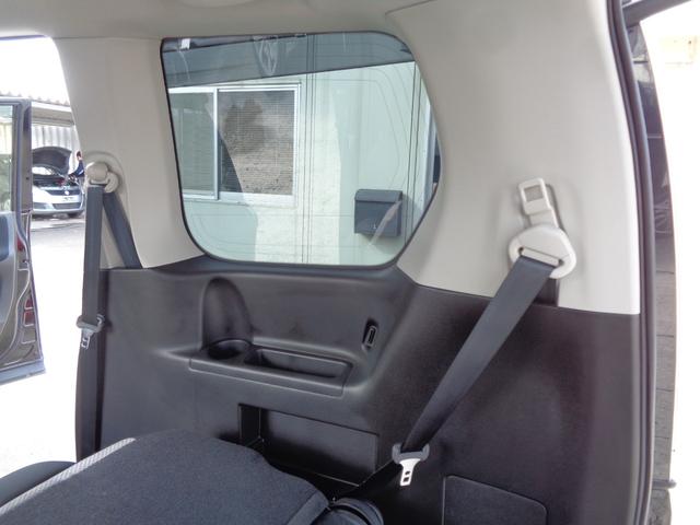 セレナ ライダー　ブラックライン　Ｓ－ハイブリッド　アルパイン大画面メモリーナビ　ＣＤ　ＤＶＤ　ＳＤ　フルセグＴＶ　ブルートゥース　バックカメラ　フリップダウンモニター　ビルトインＥＴＣ　両側パワースライド　ＨＩＤオートヘッドライト　フォグライト　雹害（42枚目）