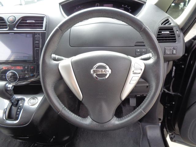 セレナ ライダー　ブラックライン　Ｓ－ハイブリッド　アルパイン大画面メモリーナビ　ＣＤ　ＤＶＤ　ＳＤ　フルセグＴＶ　ブルートゥース　バックカメラ　フリップダウンモニター　ビルトインＥＴＣ　両側パワースライド　ＨＩＤオートヘッドライト　フォグライト　雹害（62枚目）