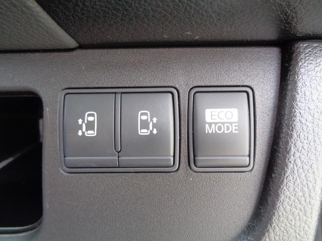 セレナ ライダー　ブラックライン　Ｓ－ハイブリッド　アルパイン大画面メモリーナビ　ＣＤ　ＤＶＤ　ＳＤ　フルセグＴＶ　ブルートゥース　バックカメラ　フリップダウンモニター　ビルトインＥＴＣ　両側パワースライド　ＨＩＤオートヘッドライト　フォグライト　雹害（64枚目）