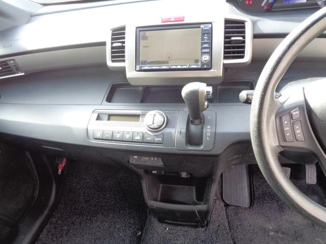 フリードスパイク G ジャストセレクション HDDナビ CD DVD MSV 地デジTV バックカメラ ビルトインETC HIDオートヘッドライト 社外14インチアルミ オートエアコン 両側スライドドア キーレスキー ドアバイザー 雹害(18枚目)