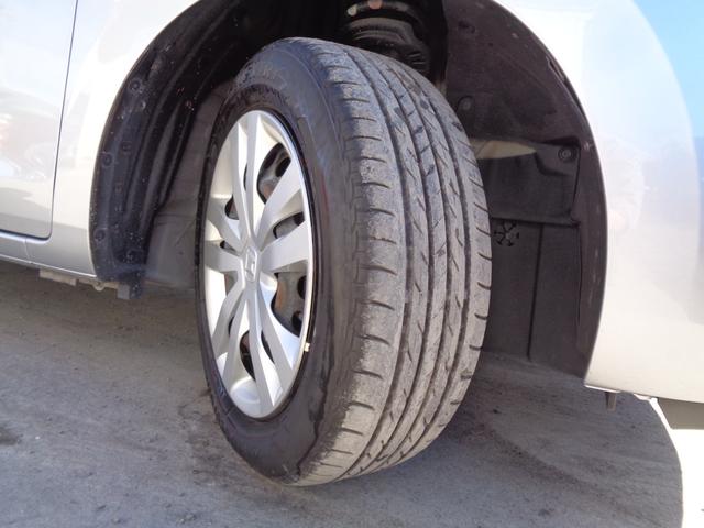 フィット ｅ：ＨＥＶベーシック　ホンダセンシング　メモリーナビ　ＣＤ　ＳＤ　ブルートゥース　バックカメラ　ビルトインＥＴＣ　ＬＥＤオートヘッドライト　パーキングサポート　前後クリアランスソナー　クルーズコントロール　オートエアコン（30枚目）