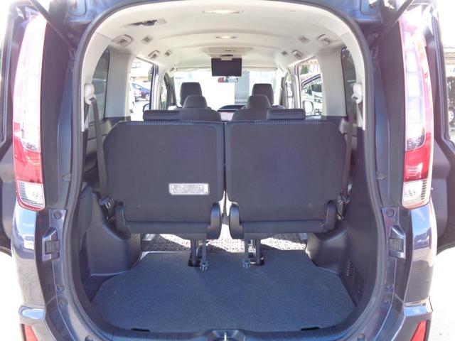 ノア Ｓｉ　メモリーナビ　ＣＤ　ＤＶＤ　ＳＤ　フルセグＴＶ　ブルートゥース　バックカメラ　ビルトインＥＴＣ　フリップダウンモニター　ＬＥＤオートヘッドライト　フォグライト　両側パワースライド　純正１６インチアルミ（35枚目）