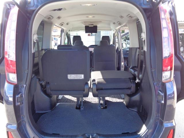 ノア Ｓｉ　メモリーナビ　ＣＤ　ＤＶＤ　ＳＤ　フルセグＴＶ　ブルートゥース　バックカメラ　ビルトインＥＴＣ　フリップダウンモニター　ＬＥＤオートヘッドライト　フォグライト　両側パワースライド　純正１６インチアルミ（36枚目）