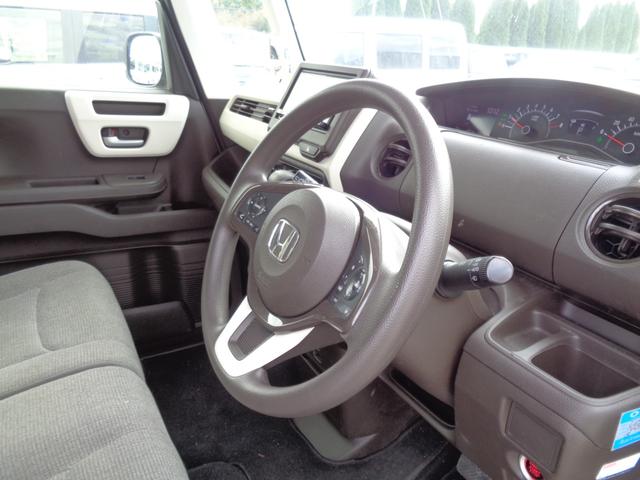 Ｎ－ＢＯＸ Ｇ　後期型　ホンダセンシング　メモリーナビ　ＣＤ　ＤＶＤ　ＳＤ　ＵＳＢ　ブルートゥース　バックカメラ　ＥＴＣ　ＬＥＤオートヘッドライト　ＬＫＡＳクルーズコントロール　パーキングサポート　レンタアップ車輛（13枚目）