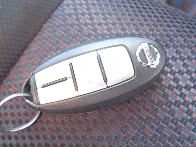 セレナ ハイウェイスター メモリーナビ CD DVD SD USB AUX フルセグTV ブルートゥース バックカメラ ビルトインETC フリップダウンモニター ドラレコ HIDオートヘッドライト フォグ 両側パワースライド(33枚目)