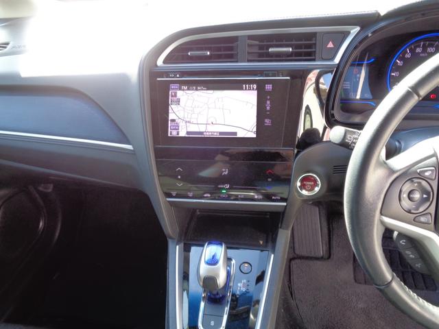 シャトル ハイブリッドＸ　ＣＴＢＡ　メモリーナビ　ＣＤ　ＤＶＤ　ＵＳＢ　フルセグＴＶ　ブルートゥース　バックカメラ　ビルトインＥＴＣ　ハーフレザーシート　革ハンドル　パドルシフト　クルーズコントロール　ＬＥＤオートヘッドライト（23枚目）