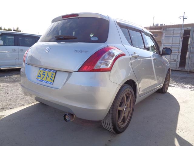 スイフト ＸＧ　５速マニュアル車　柿本改マフラー　社外１６インチアルミ　ＣＤデッキ　ビルトインＥＴＣ　プライバシーガラス　ドアバイザー　プッシュスタート　スマートキー　イモビ／セキュリティ　電格ミラー　オートエアコン（18枚目）