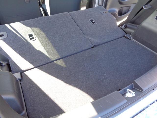 スイフト ＸＧ　５速マニュアル車　柿本改マフラー　社外１６インチアルミ　ＣＤデッキ　ビルトインＥＴＣ　プライバシーガラス　ドアバイザー　プッシュスタート　スマートキー　イモビ／セキュリティ　電格ミラー　オートエアコン（33枚目）