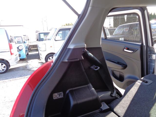 スイフト ＸＧ　５速マニュアル車　柿本改マフラー　社外１６インチアルミ　ＣＤデッキ　ビルトインＥＴＣ　プライバシーガラス　ドアバイザー　プッシュスタート　スマートキー　イモビ／セキュリティ　電格ミラー　オートエアコン（36枚目）