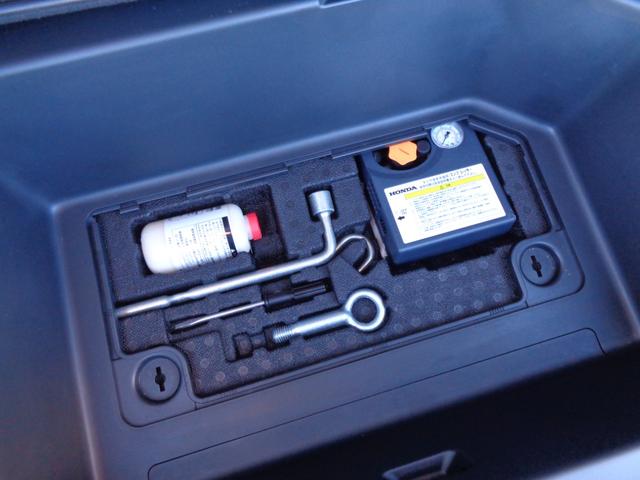 シャトル ハイブリッドX CTBAブレーキサポート メモリーナビ CD DVD SD 地デジTV ブルートゥース バックカメラ ビルトインETC ハーフレザーシート LEDオートヘッドライト フォグライト クルーズコントロール(28枚目)