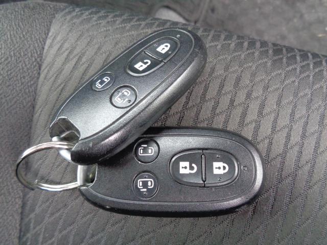 ソリオ Ｓ　メモリーナビ　ＣＤ　ＤＶＤ　ＳＤ　フルセグＴＶ　ブルートゥース　バックカメラ　ビルトインＥＴＣ　両側パワースライドドア　ＨＩＤオートヘッドライト　フォグライト　純正１４インチアルミ　オートエアコン（32枚目）