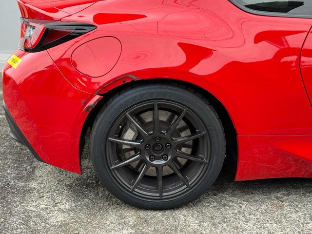 ＧＲ８６ ＲＣ　カップカー　２オーナー　エクセディクラッチ　フルバケ　前後レース用キャリパー　機械式デフ　ＨＰＩミッションクーラー　ＳＯＬＯ２ＤＬタイムレコーダー　ホイールタイヤ１セット付　６点ハーネスベルト（22枚目）