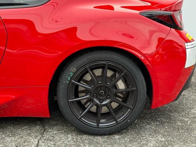 ＧＲ８６ ＲＣ　カップカー　２オーナー　エクセディクラッチ　フルバケ　前後レース用キャリパー　機械式デフ　ＨＰＩミッションクーラー　ＳＯＬＯ２ＤＬタイムレコーダー　ホイールタイヤ１セット付　６点ハーネスベルト（23枚目）