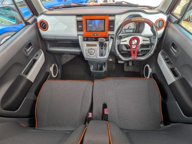 ハスラー Ｘターボ　ＨＫＳマフラー　ｍｏｍｏハンドル　社外メモリーナビ　ＴＶ　ＥＴＣ　スマートキー　ブレーキサポート　シートヒーター　　社外サス　社外ショック　アルミホイール　リアバンパー加工　ナンバー移設　タワーバー（6枚目）