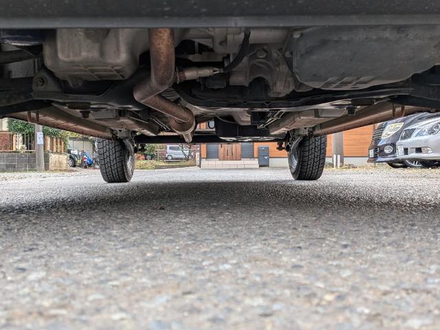 ハスラー Ｘターボ　ＨＫＳマフラー　ｍｏｍｏハンドル　社外メモリーナビ　ＴＶ　ＥＴＣ　スマートキー　ブレーキサポート　シートヒーター　　社外サス　社外ショック　アルミホイール　リアバンパー加工　ナンバー移設　タワーバー（12枚目）