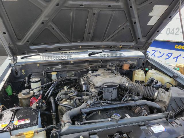 テラノ Ｖ６－３０００　Ｒ３Ｍ　走行距離１５２２１５ｋｍ　オリジナルペイント　４ＷＤ　５ＭＴ（39枚目）