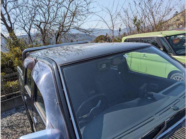 ダットサンピックアップ ダブルキャブ　ＡＤ　走行距離２５２２８９ｋｍ　ナビ　ワンセグ　５ＭＴ（10枚目）