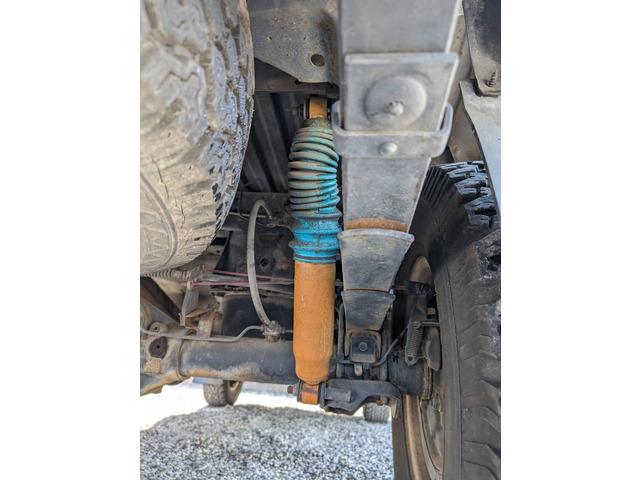 ダットサンピックアップ ダブルキャブ　ＡＤ　走行距離２５２２８９ｋｍ　ナビ　ワンセグ　５ＭＴ（32枚目）