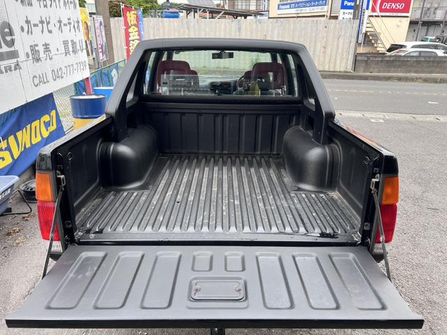 ダットサンピックアップ ダブルキャブ　ＡＤ　走行距離１７０５８ｋｍ　元消防車　ワイルドアダックス仕様　純正ＯＰロールバー　純正エアコン移植　新品ヒッチメンバー新品タイヤ　　新品ＢＴオーディオ　ＮＯＸ適合（16枚目）