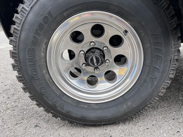 ダットサンピックアップ ダブルキャブ　ＡＤ　走行距離１７０５８ｋｍ　元消防車　ワイルドアダックス仕様　純正ＯＰロールバー　純正エアコン移植　新品ヒッチメンバー新品タイヤ　　新品ＢＴオーディオ　ＮＯＸ適合（23枚目）