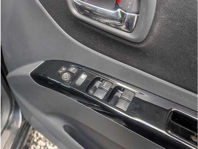 パレットＳＷ リミテッドＩＩ　走行距離７２５３９ｋｍ　両側電動スライドドア　　ナビ　地デジ　Ｂカメラ　シートヒ―タ―付きアルカンターラ表皮シート　キーフリー　ＨＩＤ　天井埋め込みスピーカー（17枚目）