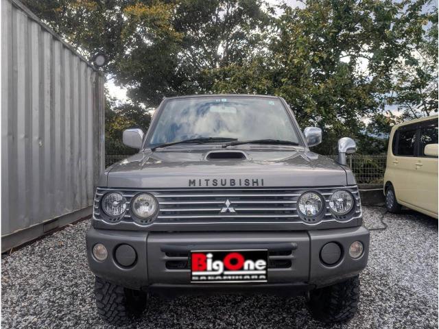 パジェロミニ リンクスＶ　４ＷＤ　走行距離８５７８３ｋｍ　リフトアップ　ナビ　ＤＴＶ　キーレス（2枚目）