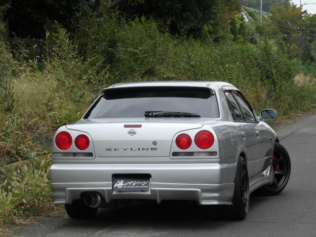 25GT-Xターボ 5速マニュアル 載せ替え公認 希少サンルーフ付き BLITZインタークーラー CUSCOタワーバー NISMOショックアブソーバー フルエアロ 18inAW 社外音etc(12枚目)