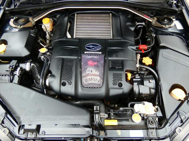 レガシィＢ４ ｔｕｎｅｄ　ｂｙ　ＳＴＩ　６速ＭＴ　ＳＴＩリップ　柿本マフラー　ＨＫＳキャタライザー　リヤスポ　タイベル交換歴あり　ＳＴＩタワーバー　別物レガシィ　マッキントッシュ　ＳＩ－ＤＲＩＶＥ　純正ＨＤＤナビ　ＥＴＣ　レガシィ専門店（4枚目）