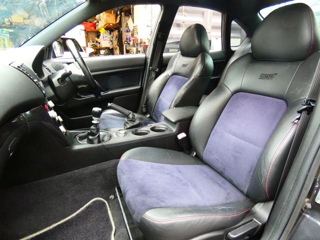 レガシィＢ４ ｔｕｎｅｄ　ｂｙ　ＳＴＩ　６速ＭＴ　ＳＴＩリップ　柿本マフラー　ＨＫＳキャタライザー　リヤスポ　タイベル交換歴あり　ＳＴＩタワーバー　別物レガシィ　マッキントッシュ　ＳＩ－ＤＲＩＶＥ　純正ＨＤＤナビ　ＥＴＣ　レガシィ専門店（57枚目）