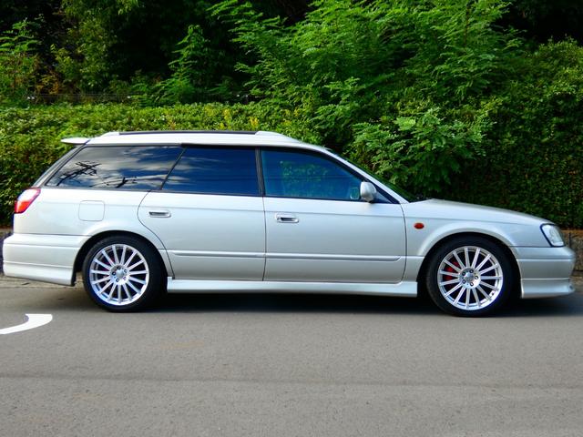 レガシィツーリングワゴン ＴＳタイプＲ　リミテッド　５速ＭＴ　タナベ車高調　社外マフラー　タワーバー　タイベル交換歴　フルエアロ　ハーフレザーシート　社外ナビ　ワンセグＴＶ　ＥＴＣ　ルーフレール　フォグランプ　レガシィ専門店　自社買取車両！（14枚目）