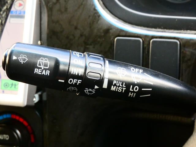 レガシィツーリングワゴン ＴＳタイプＲ　リミテッド　５速ＭＴ　タナベ車高調　社外マフラー　タワーバー　タイベル交換歴　フルエアロ　ハーフレザーシート　社外ナビ　ワンセグＴＶ　ＥＴＣ　ルーフレール　フォグランプ　レガシィ専門店　自社買取車両！（30枚目）