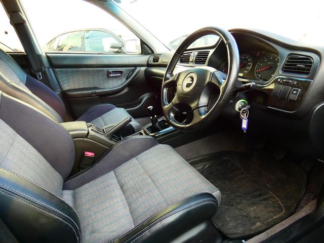 レガシィツーリングワゴン ＴＳタイプＲ　リミテッド　５速ＭＴ　タナベ車高調　社外マフラー　タワーバー　タイベル交換歴　フルエアロ　ハーフレザーシート　社外ナビ　ワンセグＴＶ　ＥＴＣ　ルーフレール　フォグランプ　レガシィ専門店　自社買取車両！（49枚目）