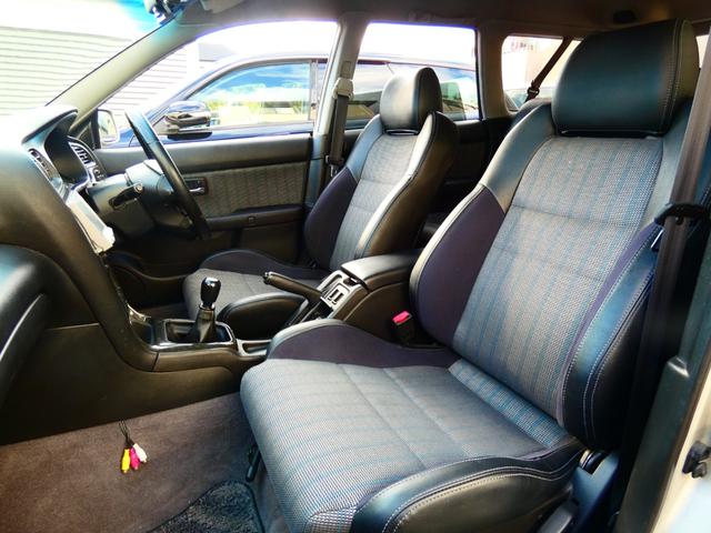 レガシィツーリングワゴン ＴＳタイプＲ　リミテッド　５速ＭＴ　タナベ車高調　社外マフラー　タワーバー　タイベル交換歴　フルエアロ　ハーフレザーシート　社外ナビ　ワンセグＴＶ　ＥＴＣ　ルーフレール　フォグランプ　レガシィ専門店　自社買取車両！（52枚目）