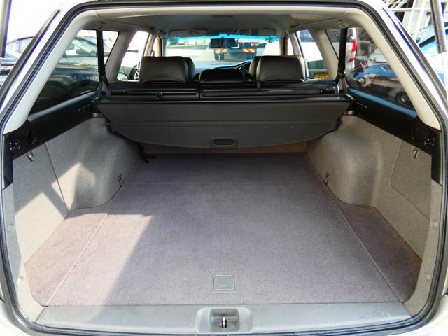 レガシィツーリングワゴン ＴＳタイプＲ　リミテッド　５速ＭＴ　タナベ車高調　社外マフラー　タワーバー　タイベル交換歴　フルエアロ　ハーフレザーシート　社外ナビ　ワンセグＴＶ　ＥＴＣ　ルーフレール　フォグランプ　レガシィ専門店　自社買取車両！（57枚目）