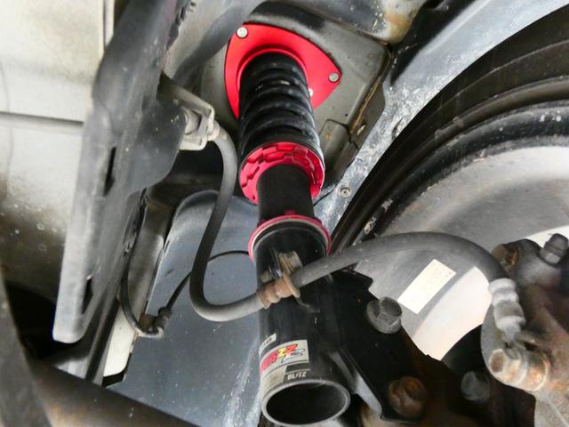 レガシィツーリングワゴン 3.0RスペックB 6速MT BLITZ車高調 STIリップ STIゲノムマフラー 中間ストレート タワーバー 5ZIGEN18インチAW 希少 珍車 水平対向6気筒EG 250馬力 半端ない 安心タイミングチェーン!(27枚目)