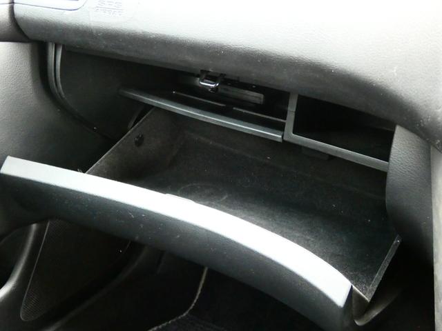 レガシィツーリングワゴン 3.0RスペックB 6速MT BLITZ車高調 STIリップ STIゲノムマフラー 中間ストレート タワーバー 5ZIGEN18インチAW 希少 珍車 水平対向6気筒EG 250馬力 半端ない 安心タイミングチェーン!(39枚目)