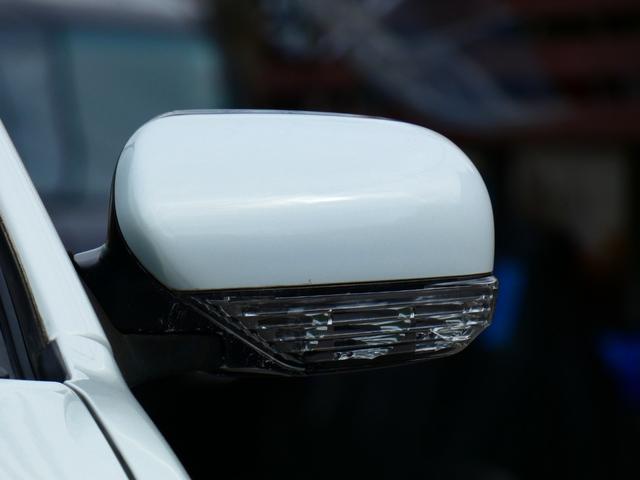 レガシィツーリングワゴン 3.0RスペックB 6速MT BLITZ車高調 STIリップ STIゲノムマフラー 中間ストレート タワーバー 5ZIGEN18インチAW 希少 珍車 水平対向6気筒EG 250馬力 半端ない 安心タイミングチェーン!(49枚目)