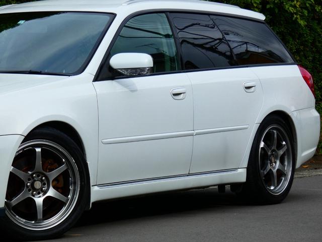 レガシィツーリングワゴン 3.0RスペックB 6速MT BLITZ車高調 STIリップ STIゲノムマフラー 中間ストレート タワーバー 5ZIGEN18インチAW 希少 珍車 水平対向6気筒EG 250馬力 半端ない 安心タイミングチェーン!(52枚目)