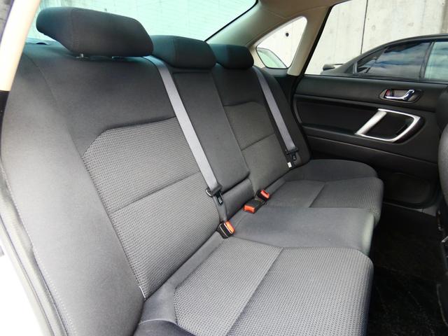 レガシィＢ４ ２．０ＧＴスペックＢ　６速ＭＴ　後期　アプライド最終Ｆ型　フロントリップ　リヤスポ　ＳＴＩタワーバー　水平対向エンジン　２８０馬力　プッシュスタート　社外ナビ　フルセグＴＶ　ＳＩ－ＤＲＩＶＥ　ドラレコ　ＥＴＣ　希少（62枚目）