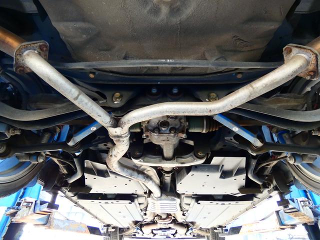 レガシィＢ４ ３．０ＲスペックＢ　６速ＭＴ　前期　ＳＴＩリップ　ＣＵＳＣＯ車高調　社外マフラー　ＳＴＩ１８インチＡＷ　強化アーム　社外グリル　希少　珍車　水平対向６気筒ＥＧ　２５０馬力　内外装仕上げ済　機関系ＯＫ　レガシィ専門店（23枚目）