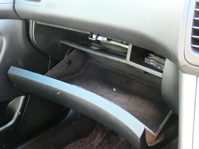 レガシィＢ４ ３．０ＲスペックＢ　６速ＭＴ　前期　ＳＴＩリップ　ＣＵＳＣＯ車高調　社外マフラー　ＳＴＩ１８インチＡＷ　強化アーム　社外グリル　希少　珍車　水平対向６気筒ＥＧ　２５０馬力　内外装仕上げ済　機関系ＯＫ　レガシィ専門店（37枚目）