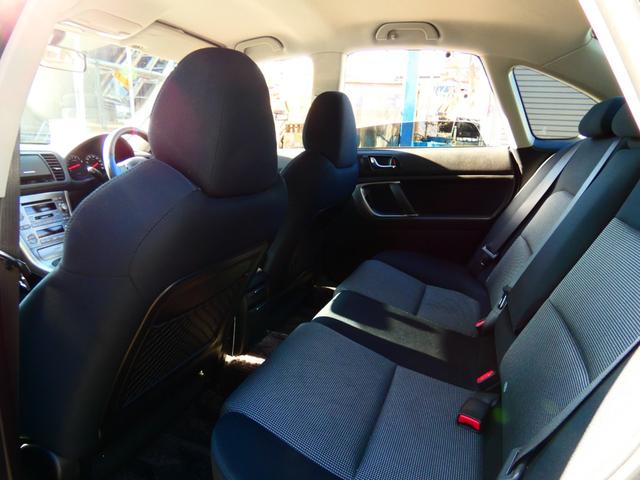 レガシィＢ４ ３．０ＲスペックＢ　６速ＭＴ　前期　ＳＴＩリップ　ＣＵＳＣＯ車高調　社外マフラー　ＳＴＩ１８インチＡＷ　強化アーム　社外グリル　希少　珍車　水平対向６気筒ＥＧ　２５０馬力　内外装仕上げ済　機関系ＯＫ　レガシィ専門店（59枚目）