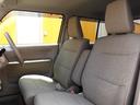 助手席も使用感はほとんど無く、へたりも無くきれいで清潔です!!