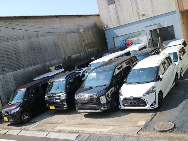 セレナ ハイウェイスターG 9インチ純正ナビ 全方位カメラ デジタルインナーミラー 11インチフリップダウン ETC ドラレコ 衝突軽減ブレーキ Pアシスト クリアランスソナー LEDライト 両側パワースライド プロパイロット(11枚目)