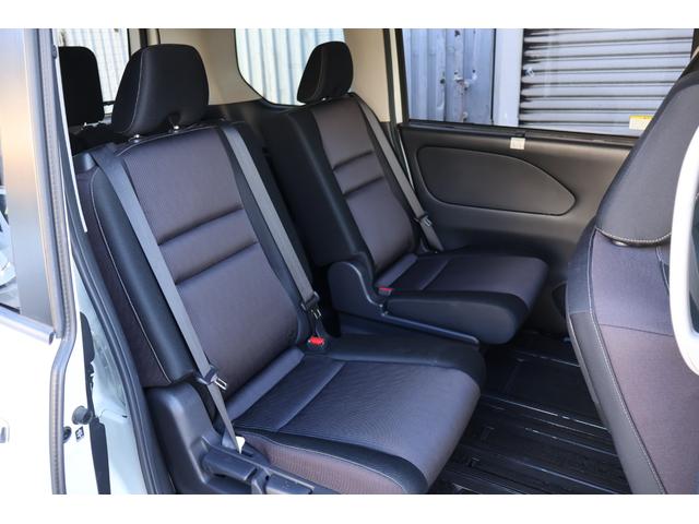 セレナ ハイウェイスターG 9インチ純正ナビ 全方位カメラ デジタルインナーミラー 11インチフリップダウン ETC ドラレコ 衝突軽減ブレーキ Pアシスト クリアランスソナー LEDライト 両側パワースライド プロパイロット(16枚目)