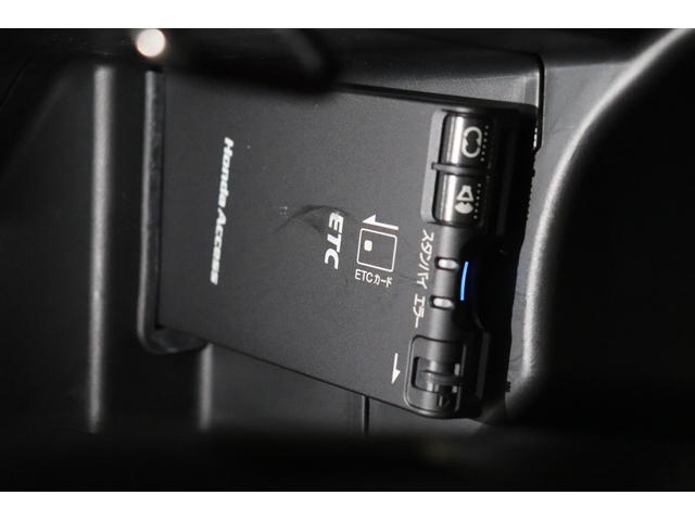 α　６ＭＴ　無限フルエアロ　エンケイＰＦ０１　Ｆ：１５／Ｒ：１６インチ　社外マフラー　ブローオフバルブ　運転席ＢＲＩＤＥジータＩＩＩ　センターディスプレイ　バックカメラ(29枚目)