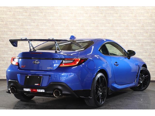 ＢＲＺ Ｓ　１オーナー　６ＭＴ　ＳＴＩフルエアロ　ドライカーボンリアウィング　パフォーマンスマフラー　ＷｅｄｓＳｐｏｒｔ１８インチ　純正９インチメモリーナビ　ＥＴＣ２．０（7枚目）