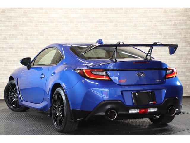 ＢＲＺ Ｓ　１オーナー　６ＭＴ　ＳＴＩフルエアロ　ドライカーボンリアウィング　パフォーマンスマフラー　ＷｅｄｓＳｐｏｒｔ１８インチ　純正９インチメモリーナビ　ＥＴＣ２．０（9枚目）