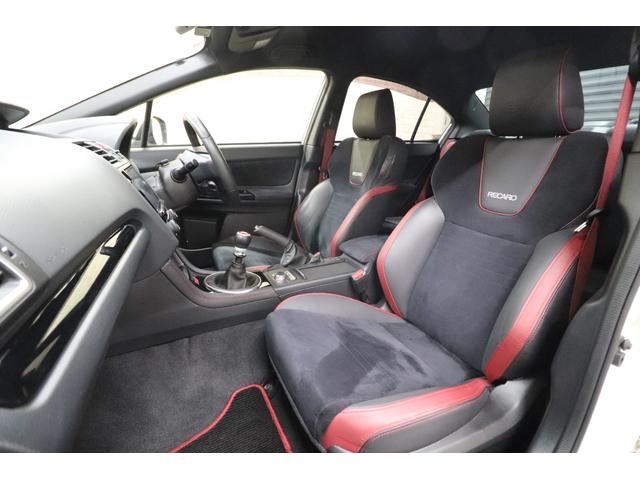 ＷＲＸ ＳＴＩ ＳＴＩ　タイプＳ　１オーナー　オプションＲＥＣＡＲＯ　トランクスポイラー　純正１９インチ　ビルシュタインダンパー　ＳＴＩキャリパー　ドリルドローター　ナビ　バックカメラ　ドラレコ　ＥＴＣ（21枚目）